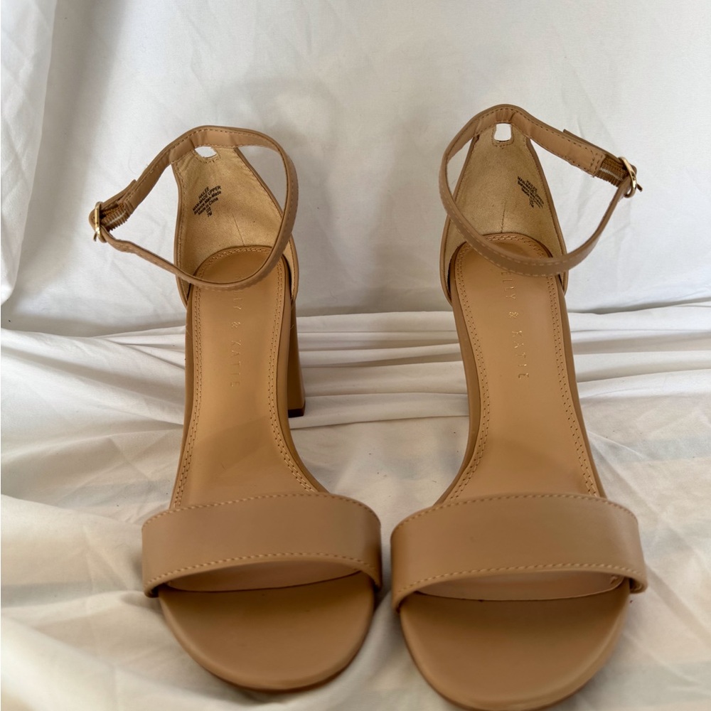 Kelly & Katie Nude Heels